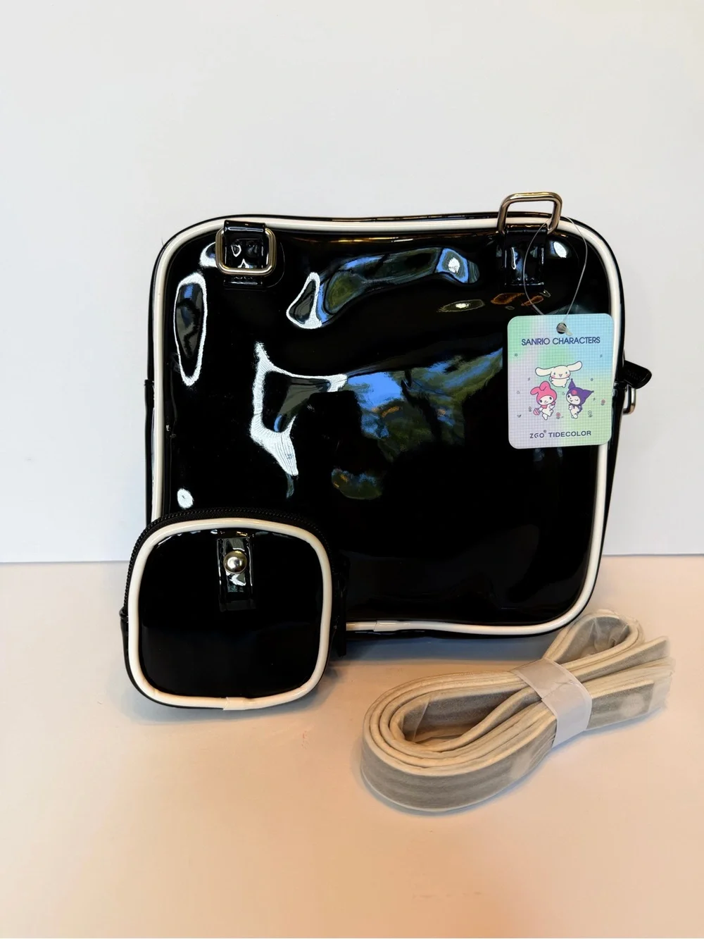 Sanrio shiny black
